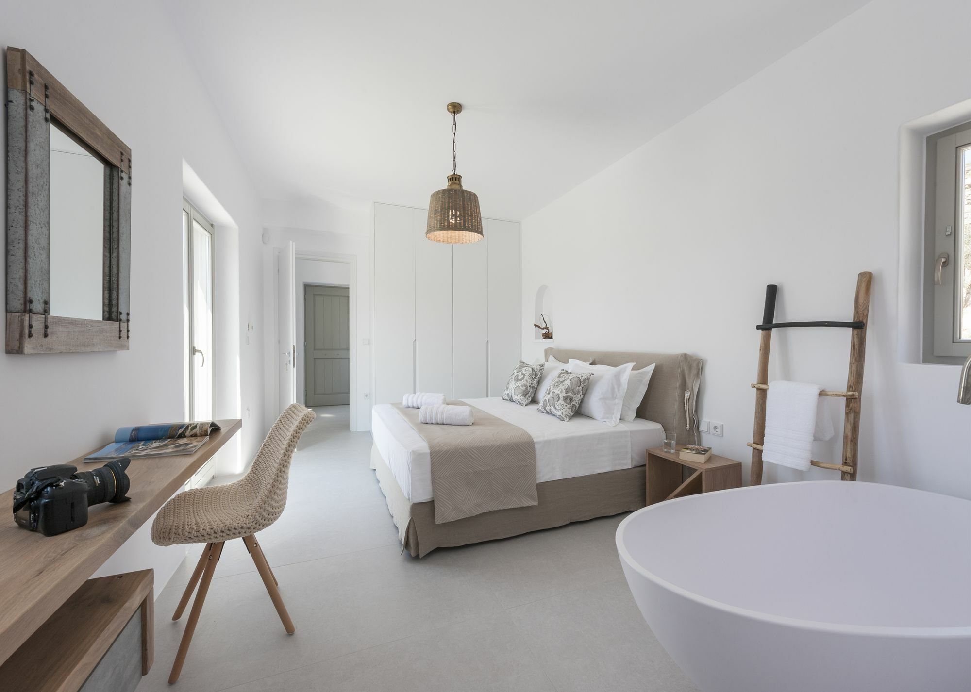 Niriides Luxury Villas Алики Экстерьер фото
