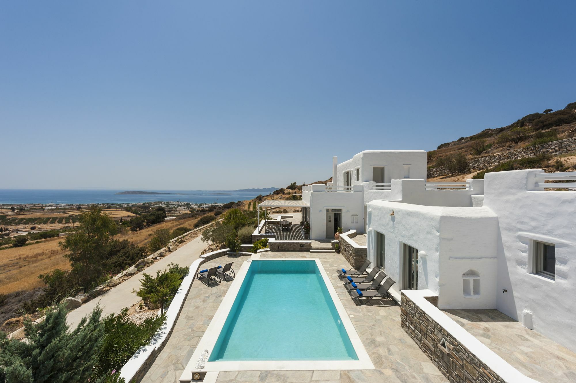 Niriides Luxury Villas Алики Экстерьер фото