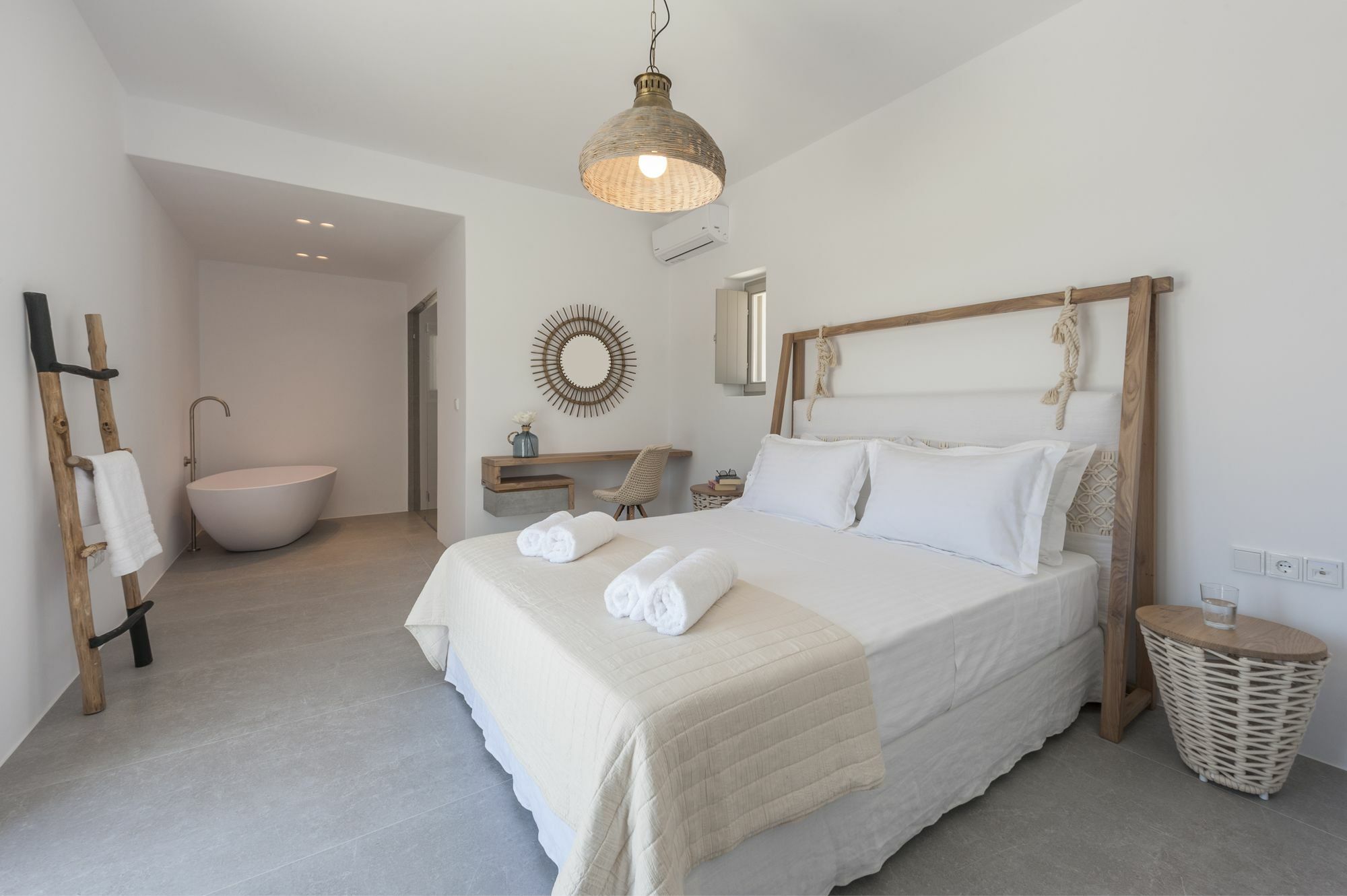 Niriides Luxury Villas Алики Экстерьер фото